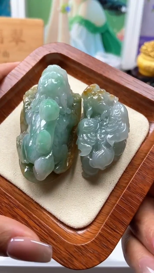颈饰未镶嵌翡翠元*貔貅