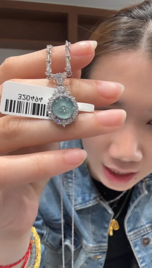 【闪购商品】翡翠颈饰银S925镶嵌银镶