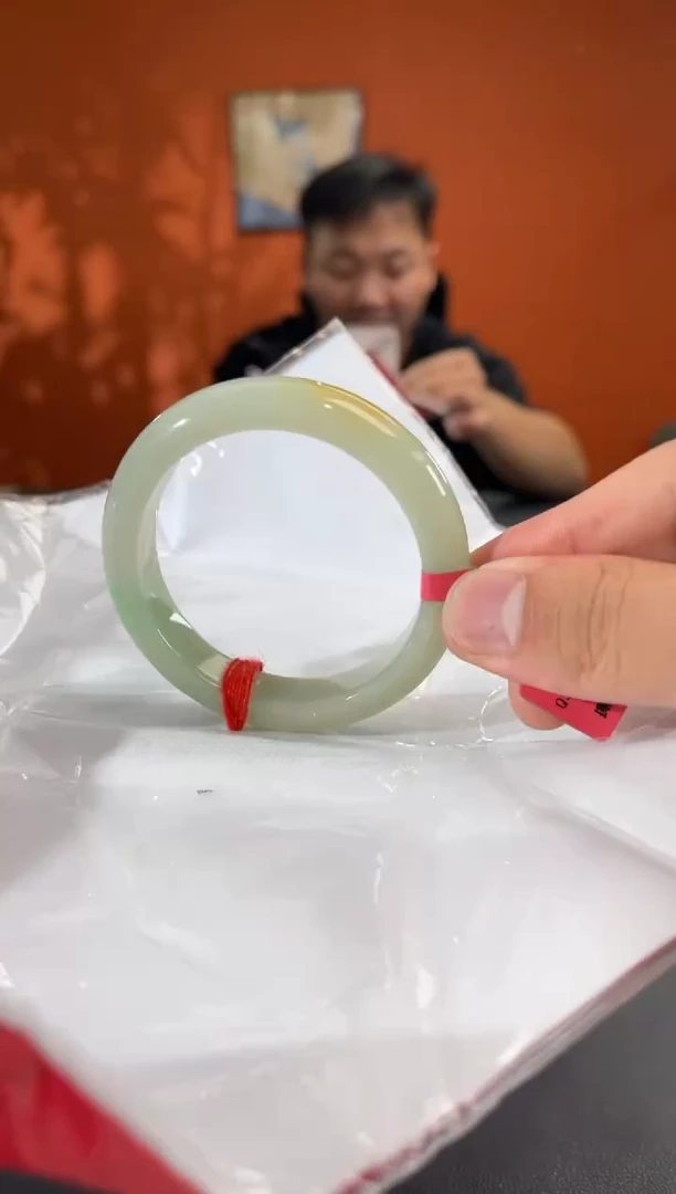 未镶嵌手镯翡翠2