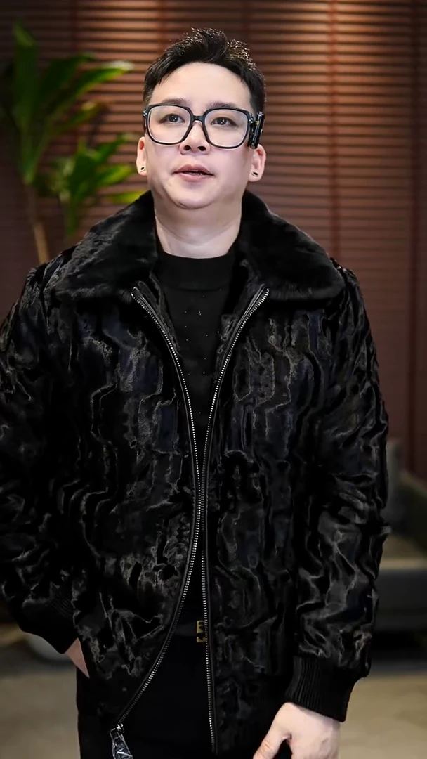 56码（175-190斤） 兔毛领羊皮拼接鹅绒夹克9185