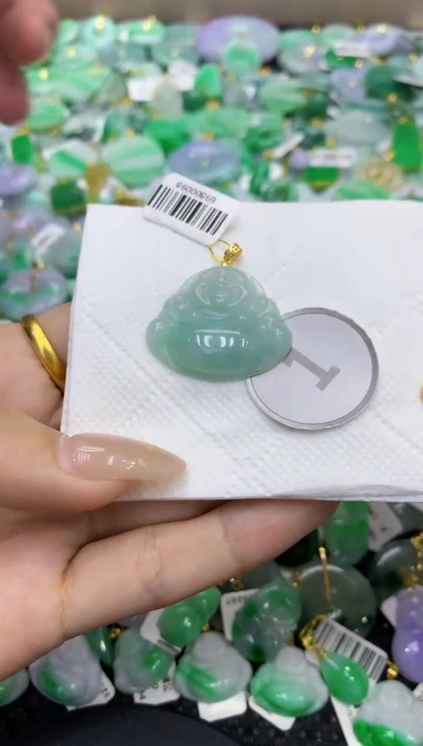 颈饰未镶嵌翡翠天然缅甸翡翠A货