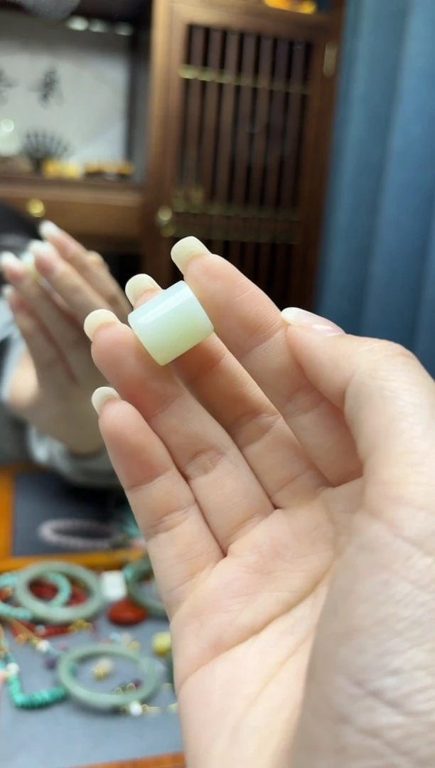 未镶嵌和田玉挂件和田玉配件ZD