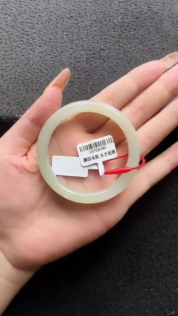 和田玉手镯未镶嵌和田玉53 54