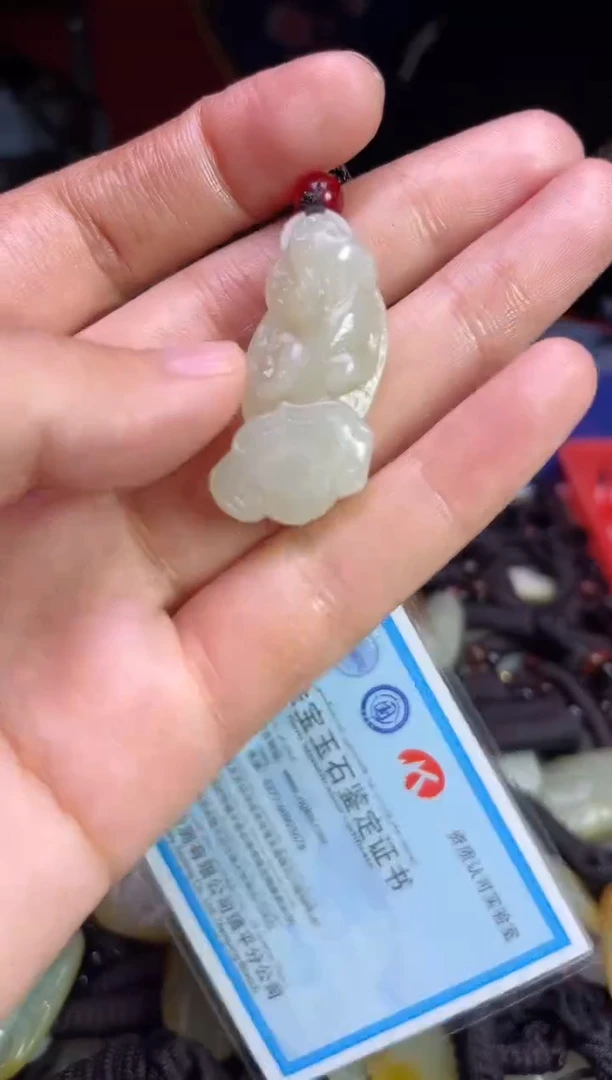 未镶嵌和田玉挂件1