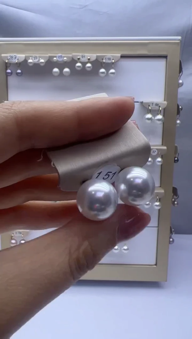 【闪购商品】淡水珍珠耳饰18K金镶嵌151