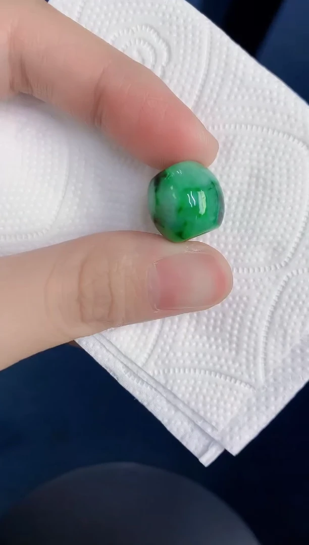 颈饰未镶嵌翡翠天然翡翠缅甸A货