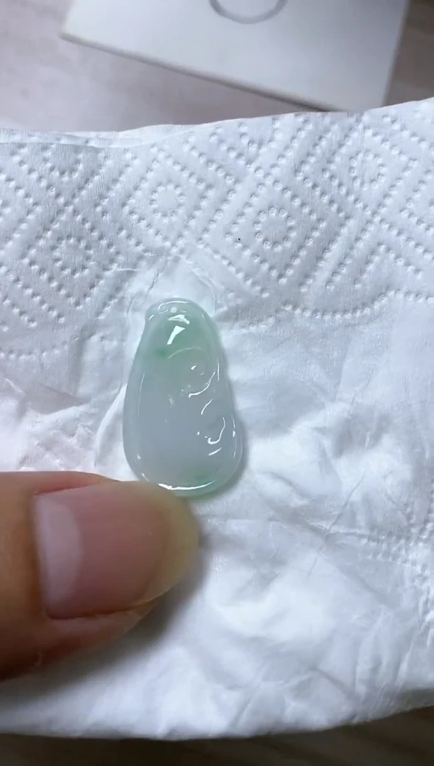 颈饰未镶嵌翡翠玫*13天然缅甸翡翠A货如意