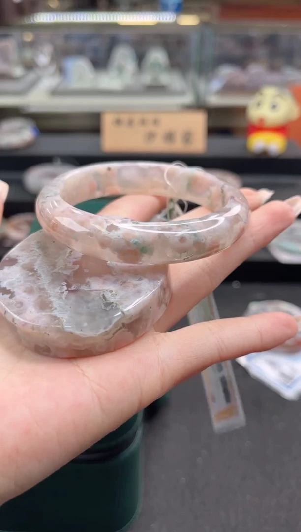 石英质玉手镯未镶嵌60圈口（赠品镯心）2S937417