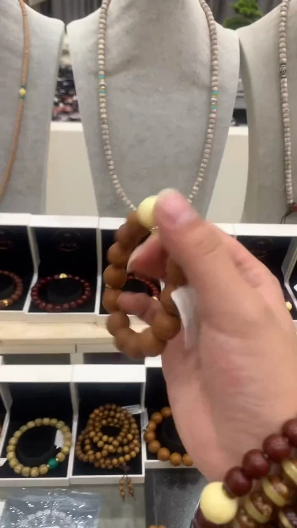 手串猴头核桃断*离猴头雕刻手串