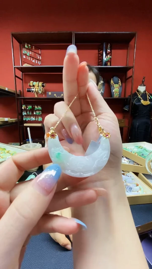 颈饰未镶嵌翡翠翡翠吊坠