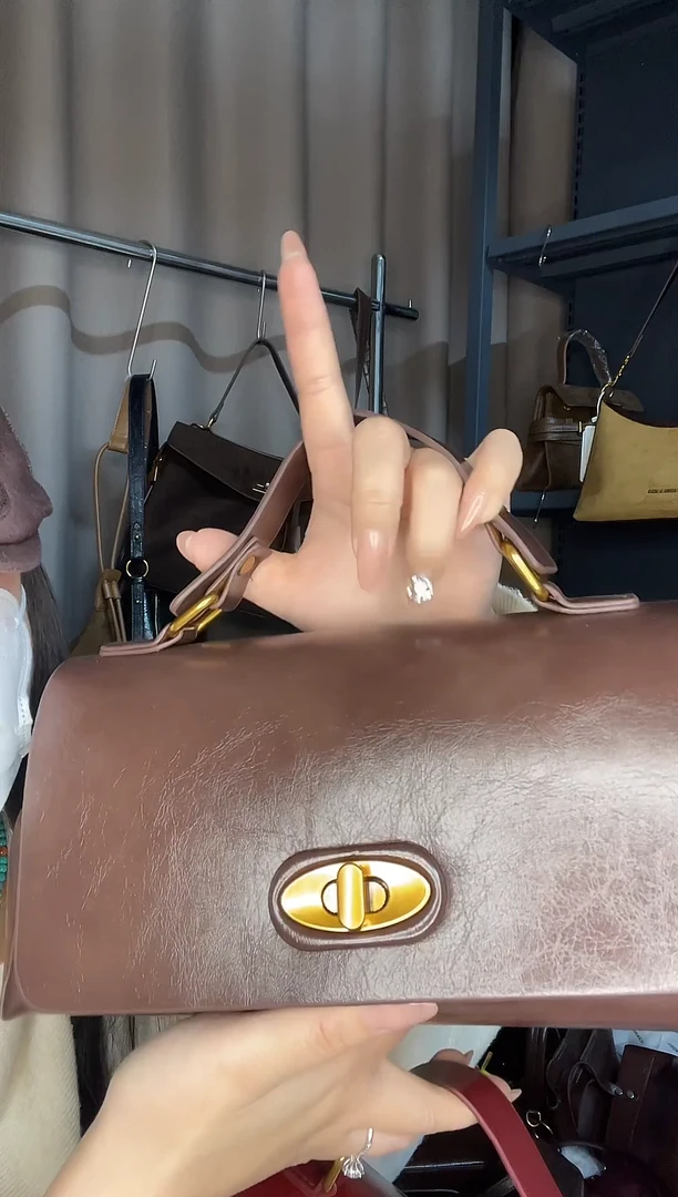 PU小金禧的直播福利。