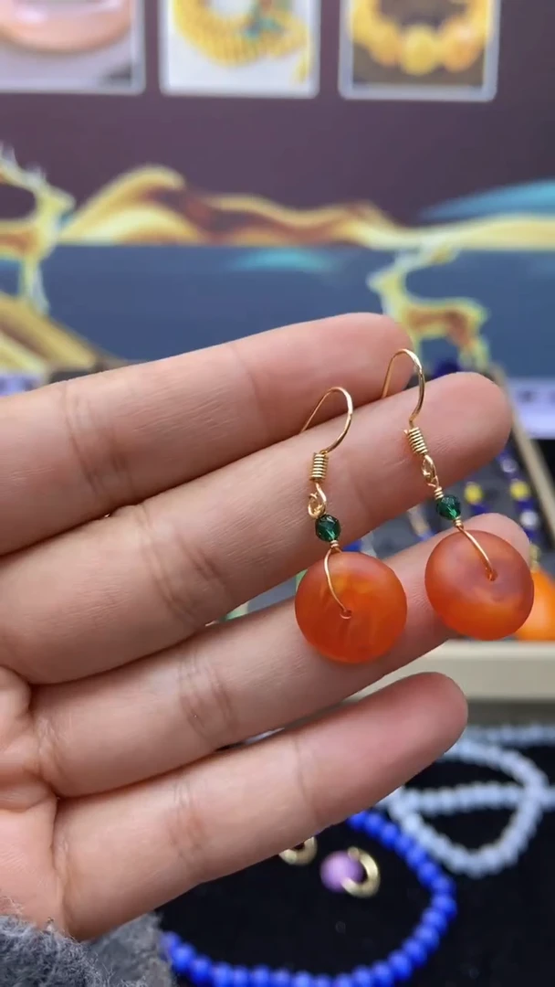 【闪购商品】玛瑙/玉髓耳钉银S925镶嵌201