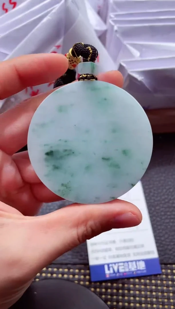 未镶嵌挂件翡翠000888