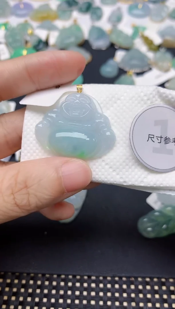 翡翠18K金镶嵌颈饰天然缅甸A货翡翠