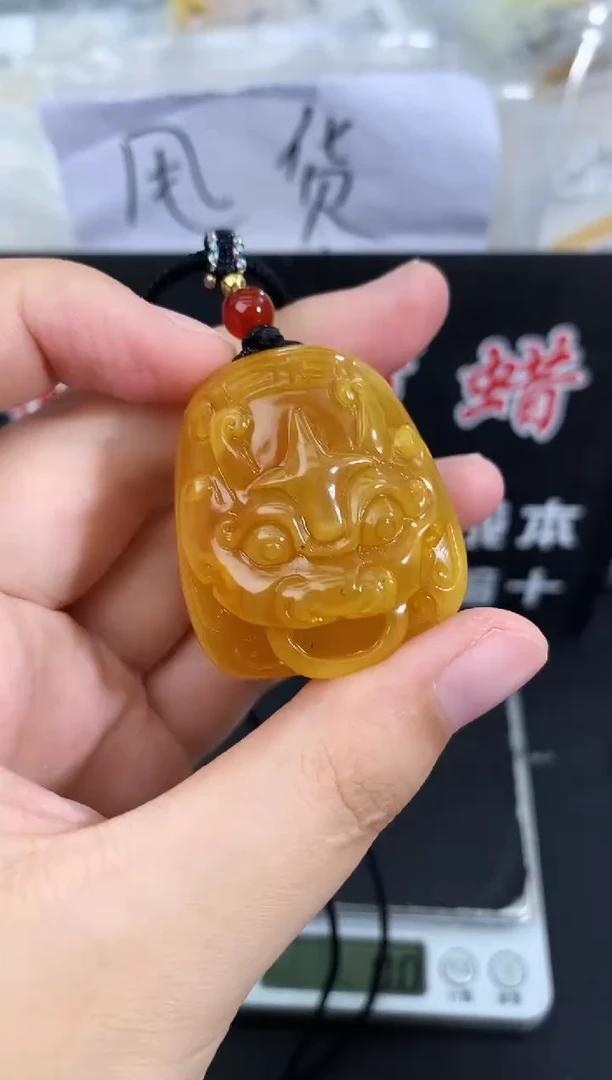 蜜蜡未镶嵌珠宝奇石132