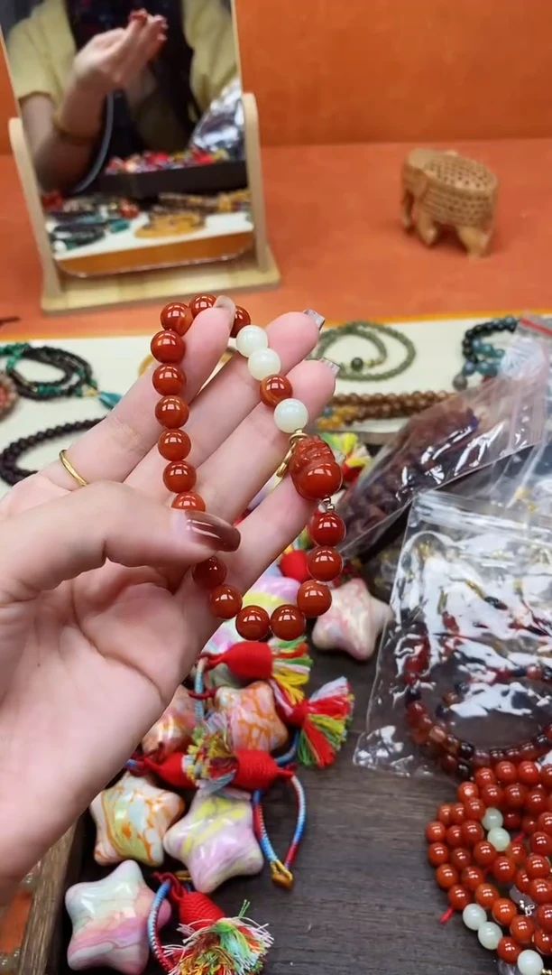 未镶嵌手链南红玛瑙单圈南红玛瑙和田貔貅手串