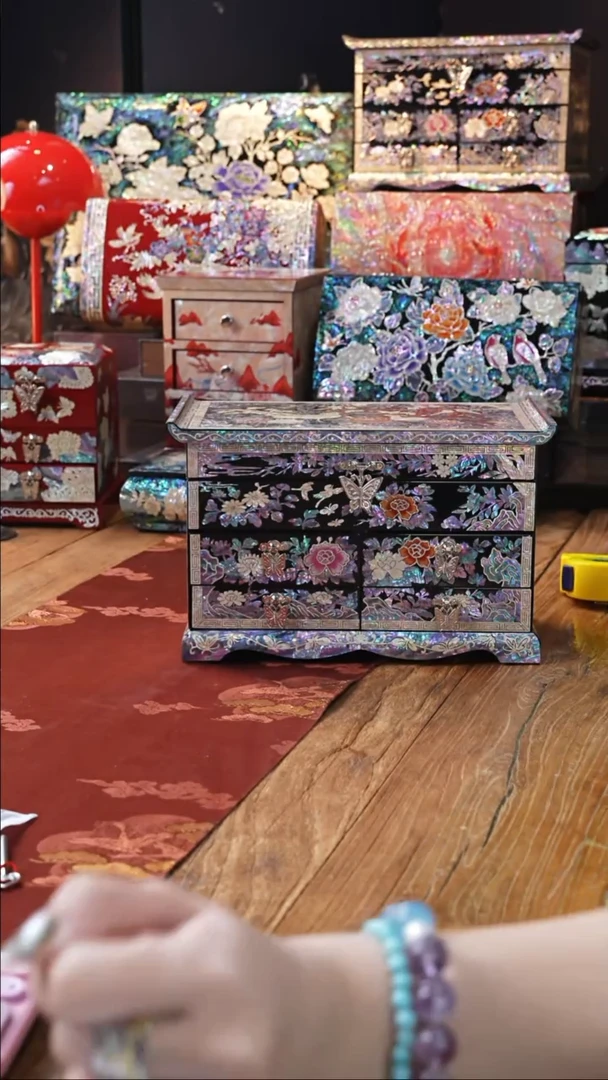 【闪购商品】瓷片豆包儿的星耀家