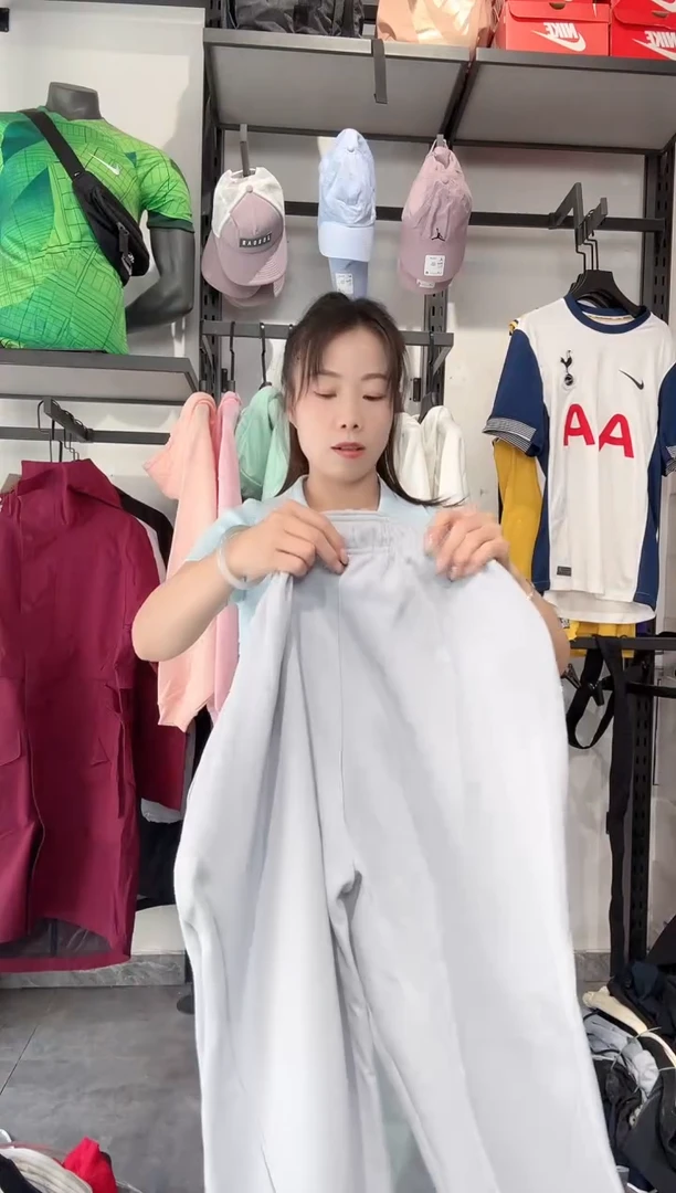 1465 编码 瑕疵款直播间过款为准 尺码