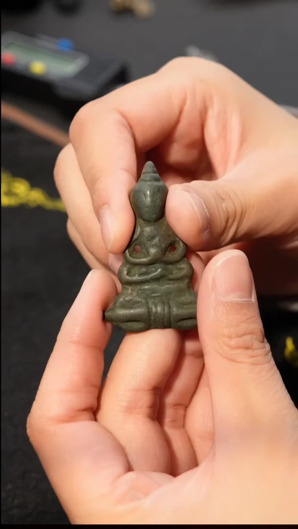 合金类释迦摩尼吊坠/Q150