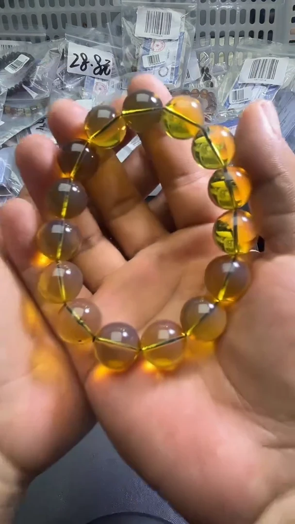 裸石琥珀未镶嵌44