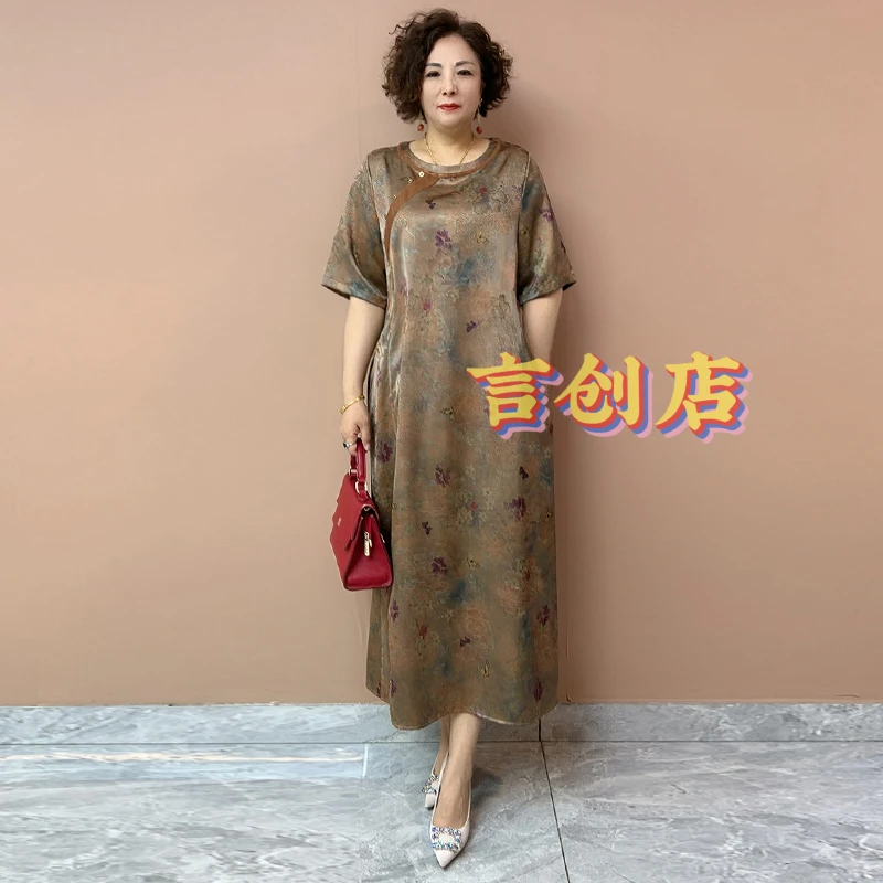 A69新中式国风妈妈连衣裙夏季新款大码遮肚显瘦50-60岁气质长裙