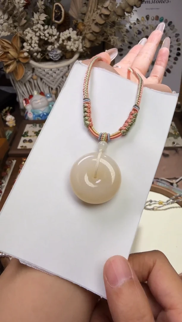 水晶摆件未镶嵌平安扣