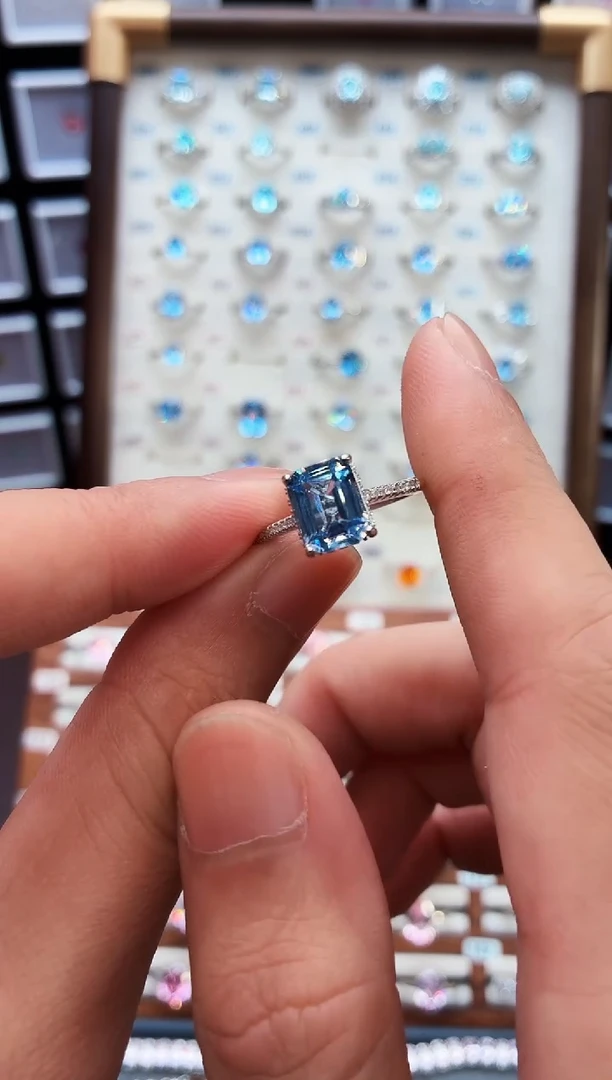 银S925镶嵌戒指海蓝宝石1888