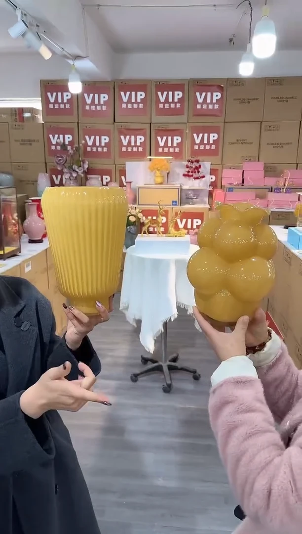 【闪购商品】琉璃椿疆花器S-6晚一对