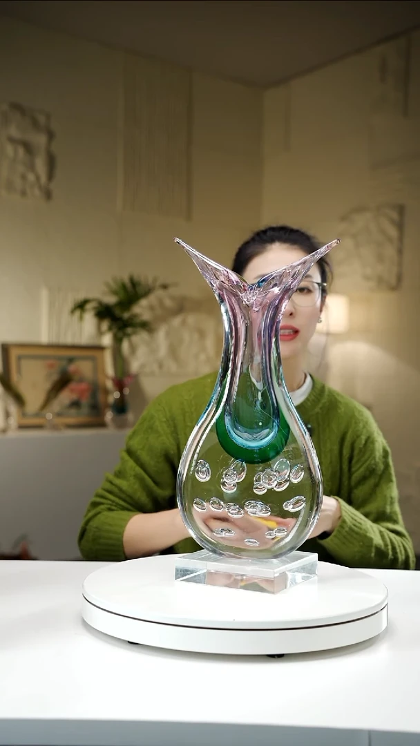 手工艺品琉璃金红绿鱼尾瓶