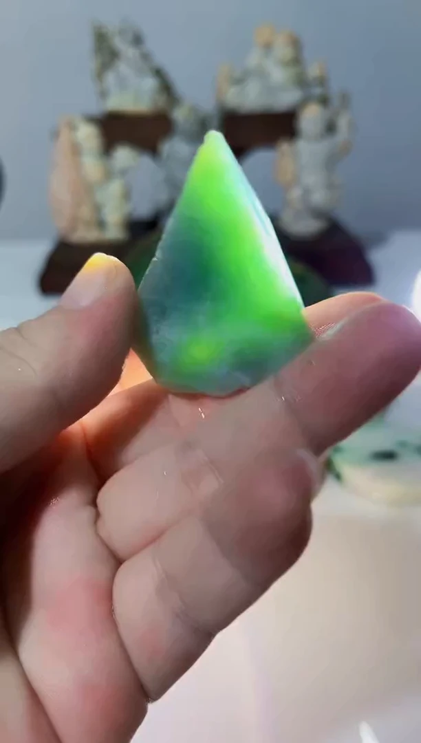 未镶嵌摆件翡翠053