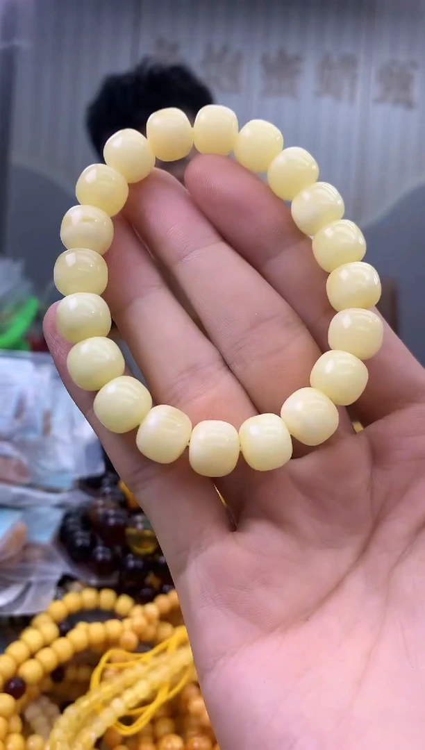裸石蜜蜡未镶嵌手串