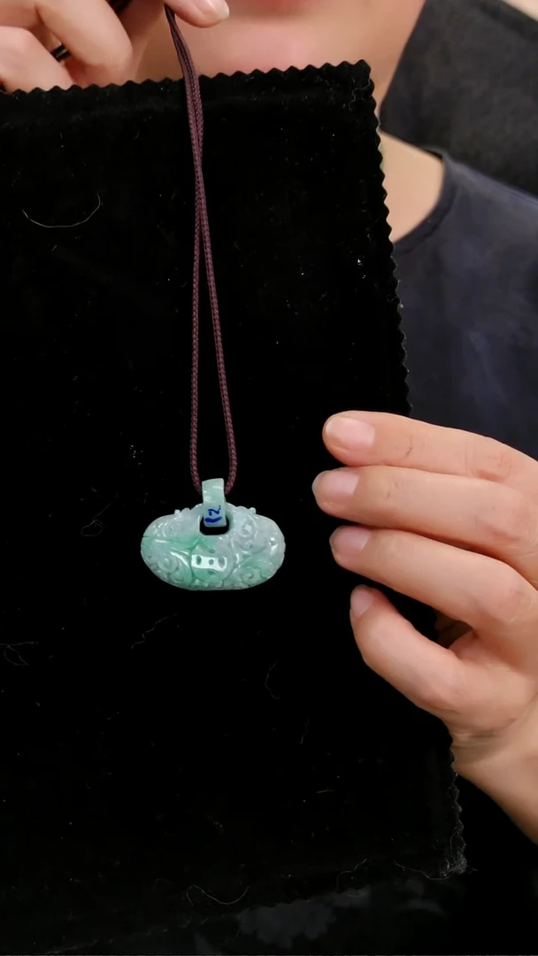 颈饰未镶嵌翡翠国风