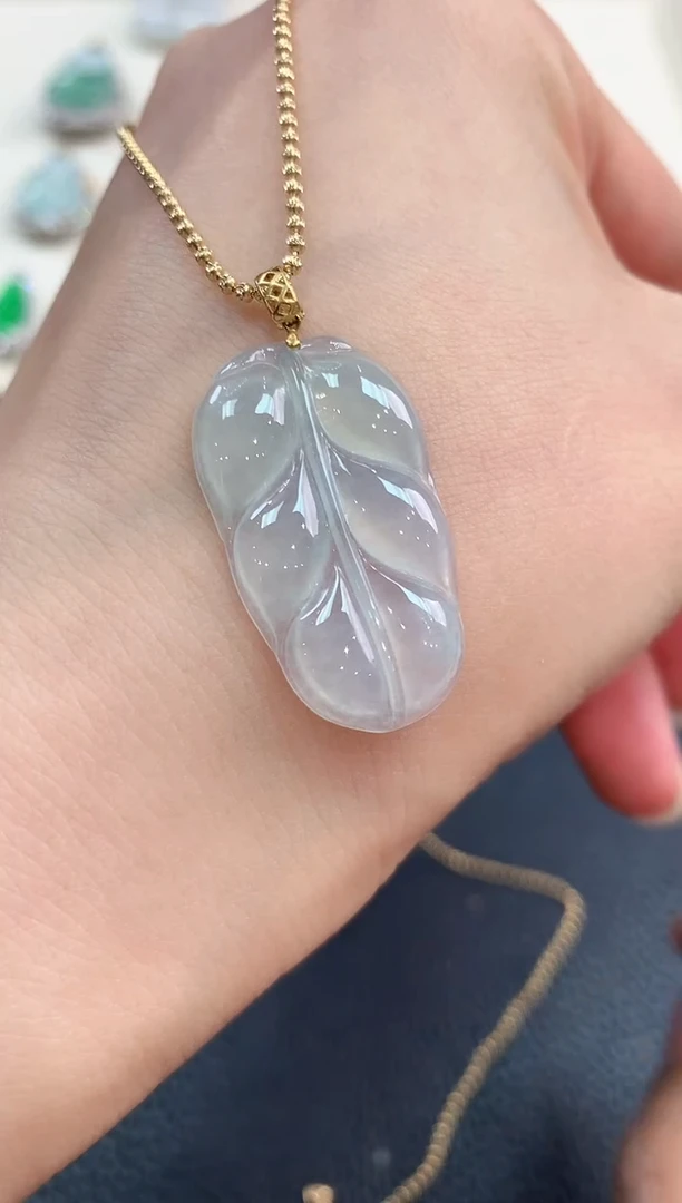 【闪购商品】翡翠吊坠(不含链)18K金镶嵌v1多样性一件发货