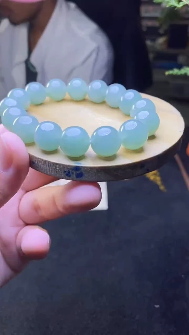 定制翡翠未镶嵌天然缅甸A货翡翠，多样性发货，拍一发一