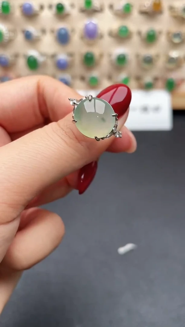 银S925镶嵌戒指翡翠一物一证一礼盒