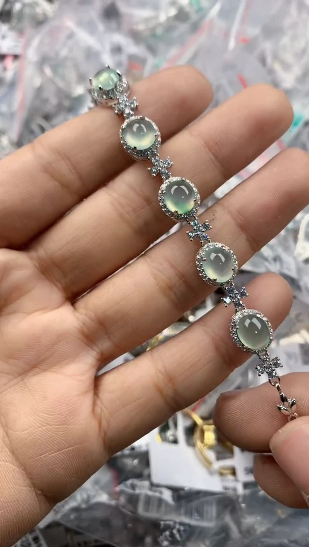 银S925镶嵌戒指翡翠777           5