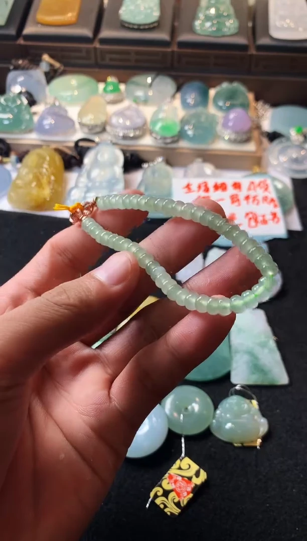 未镶嵌定制翡翠阿*4092毛货不退不换