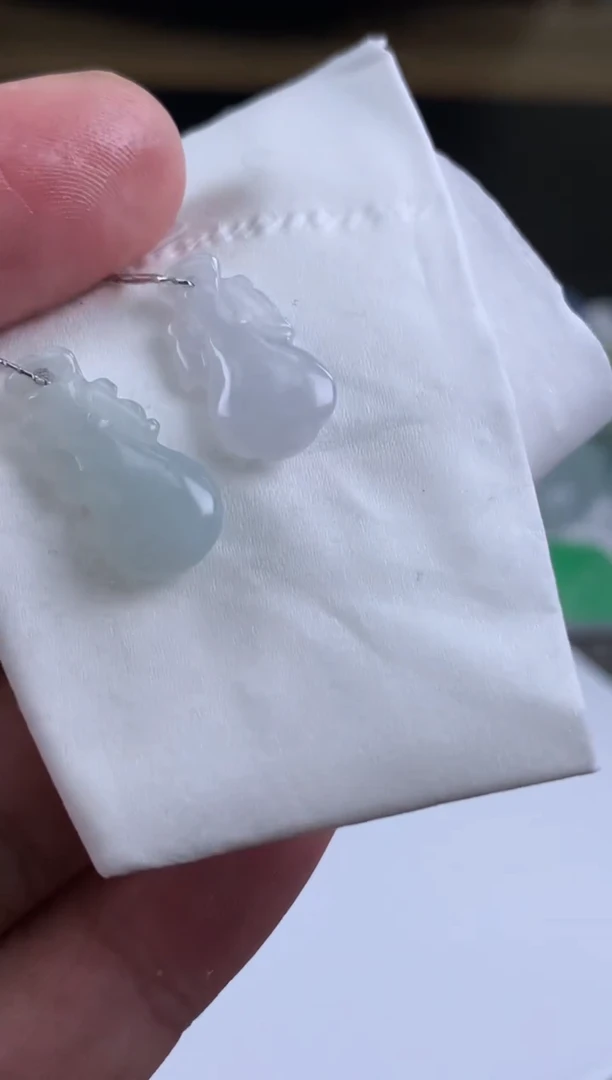 【闪购商品】定制翡翠未镶嵌翡翠