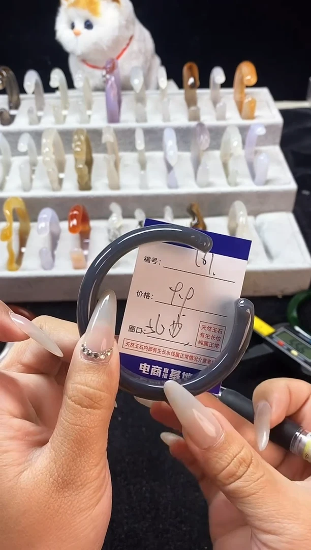 【闪购商品】玛瑙/玉髓手镯未镶嵌161