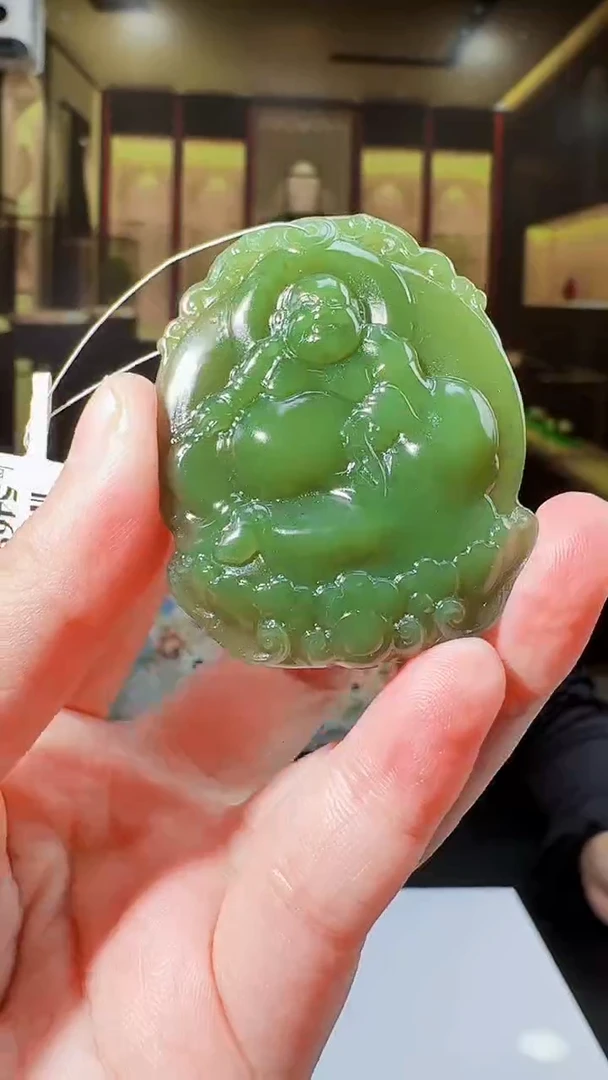 定制和田玉玉润名家天然和田玉（拍一发一）