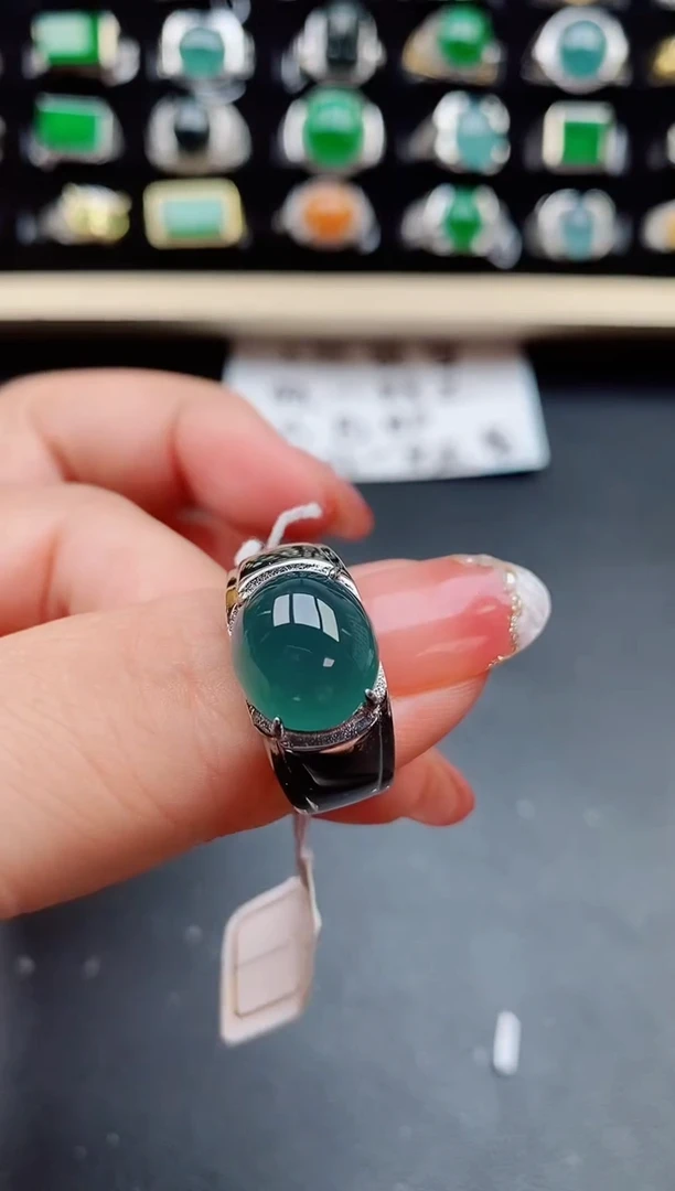 【闪购商品】翡翠戒指银S925镶嵌21212