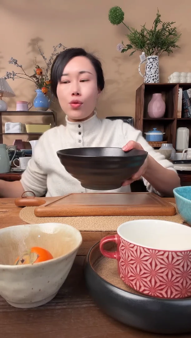 8英寸窑变麻点螺纹斗笠碗微瑕