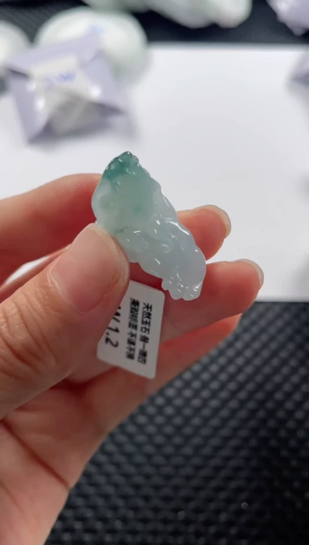 颈饰未镶嵌翡翠5964