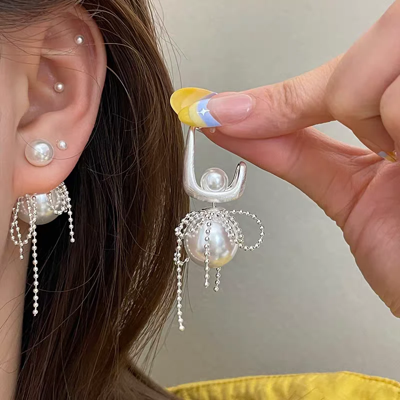 铜合金耳饰 a684新款设计感一款四戴高亮流苏贝珠百搭耳饰