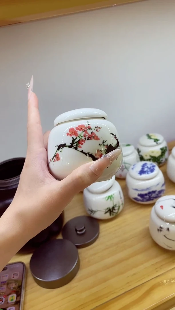 小茶叶罐梅花9#@@MCYGTCX9
