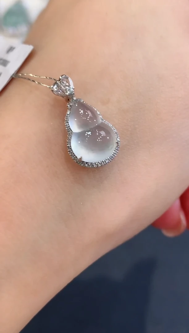 吊坠(不含链)18K金镶嵌翡翠q23