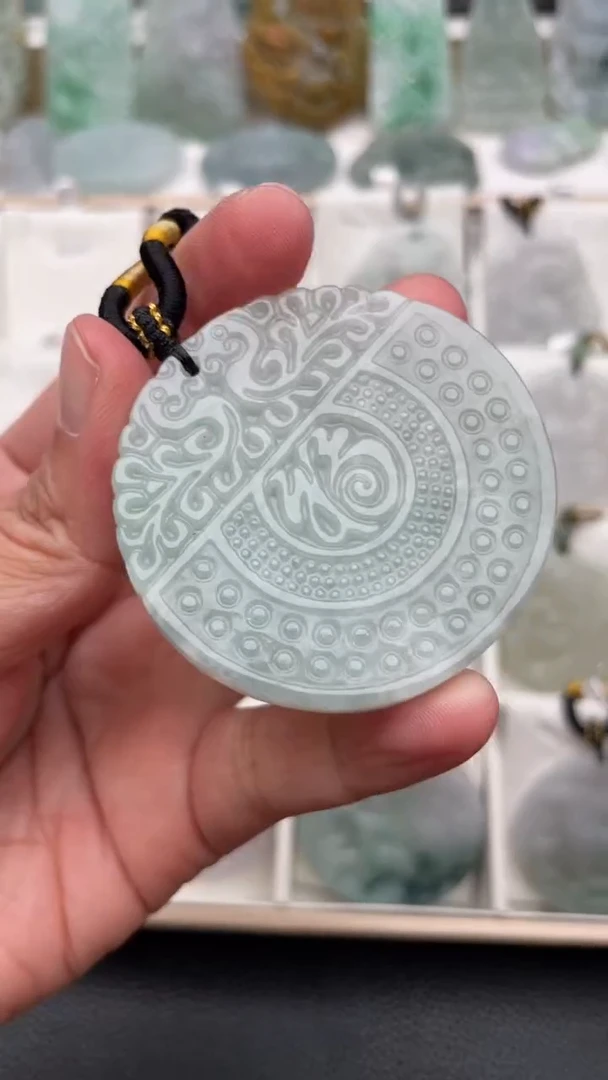 颈饰未镶嵌翡翠天然缅甸翡翠A货474