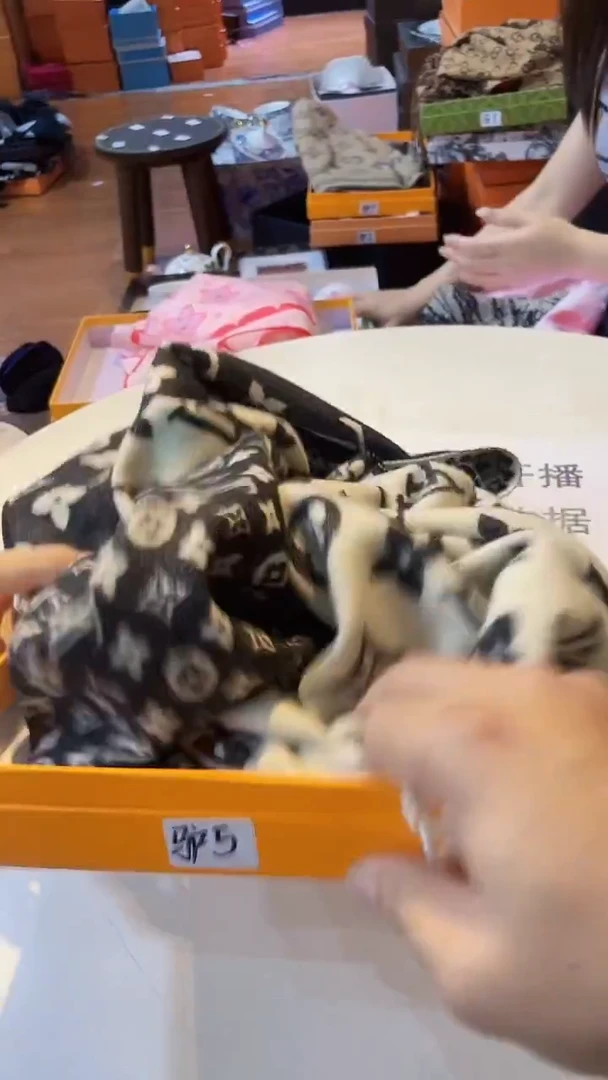 杯鸿辉家品牌瓷器，京东包邮！