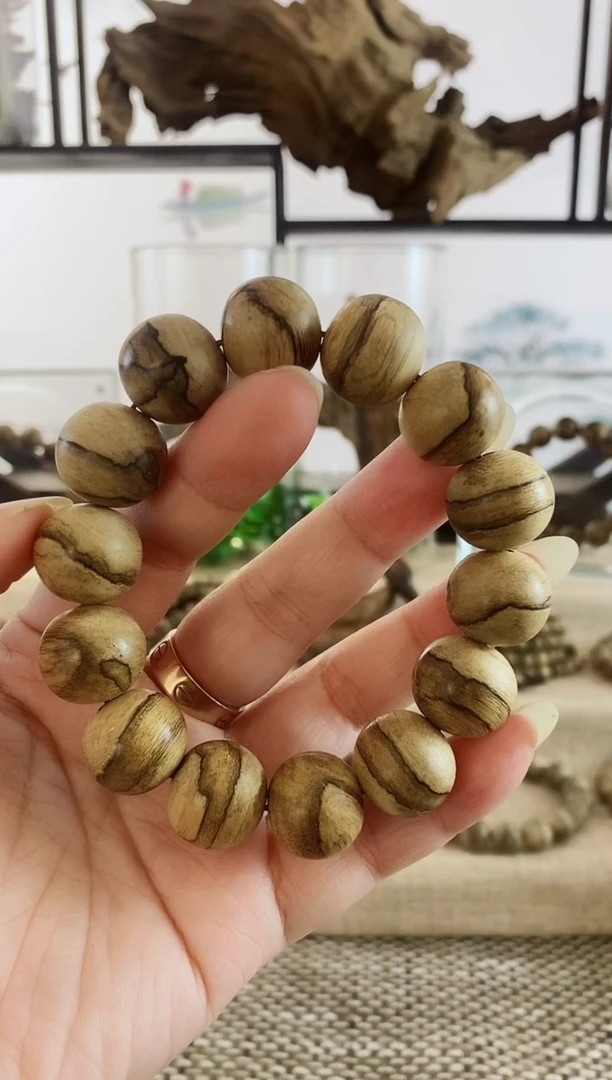 手串沉香正区马泥涝大虎斑陈年老香17MM单圈