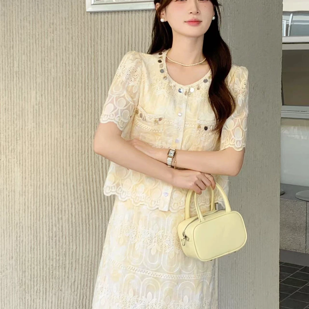 2025丹妮丝气质名媛小香风时尚套装气质短袖镂空蕾丝两件套套裙